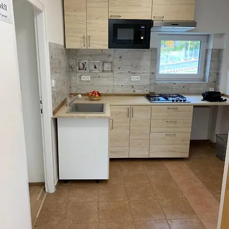 Kosmonosy, Hradištská 193 Quarto em Acomodações Particulares Mladá Boleslav